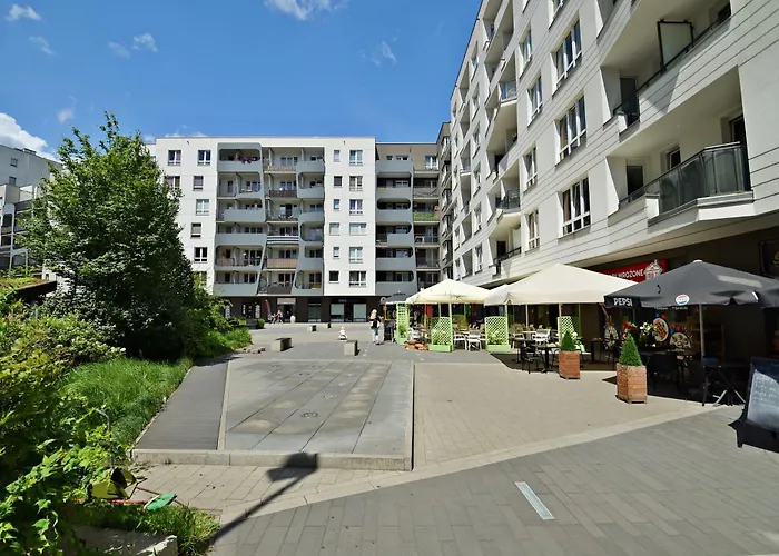 Airport67 Apartman *