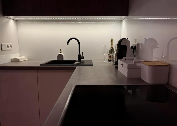 Airport67 Apartman *